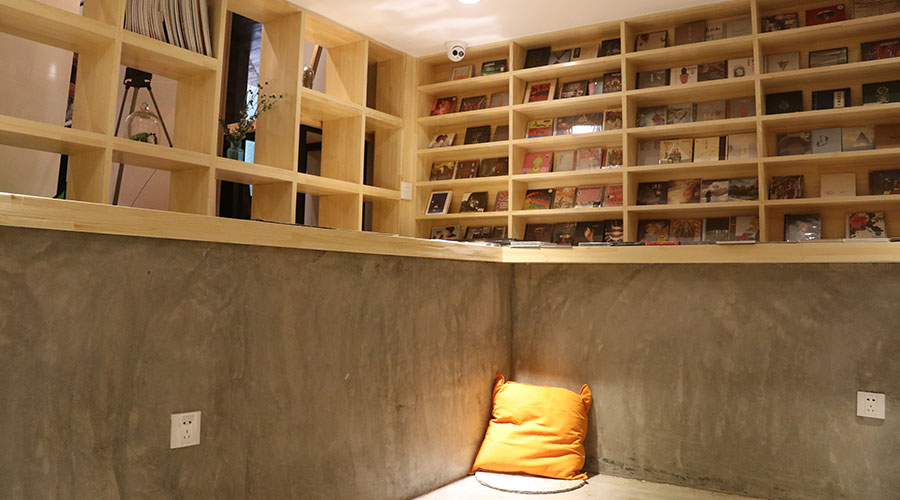 這場(chǎng)音樂(lè)會(huì)上，更吸引我的是那些故事和看法