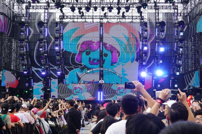 云蹦迪！全球頂尖音樂(lè)節(jié)Ultra China9月9日DAY.1火爆謝幕！