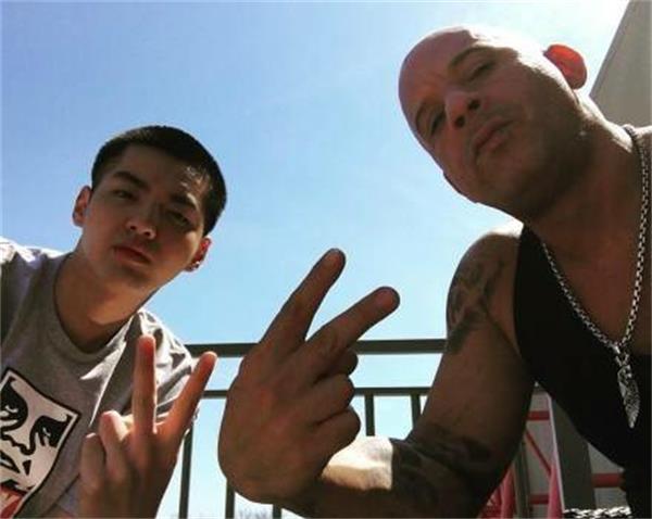 范迪塞爾曬與吳亦凡合照，依舊迷之角度示兄弟情