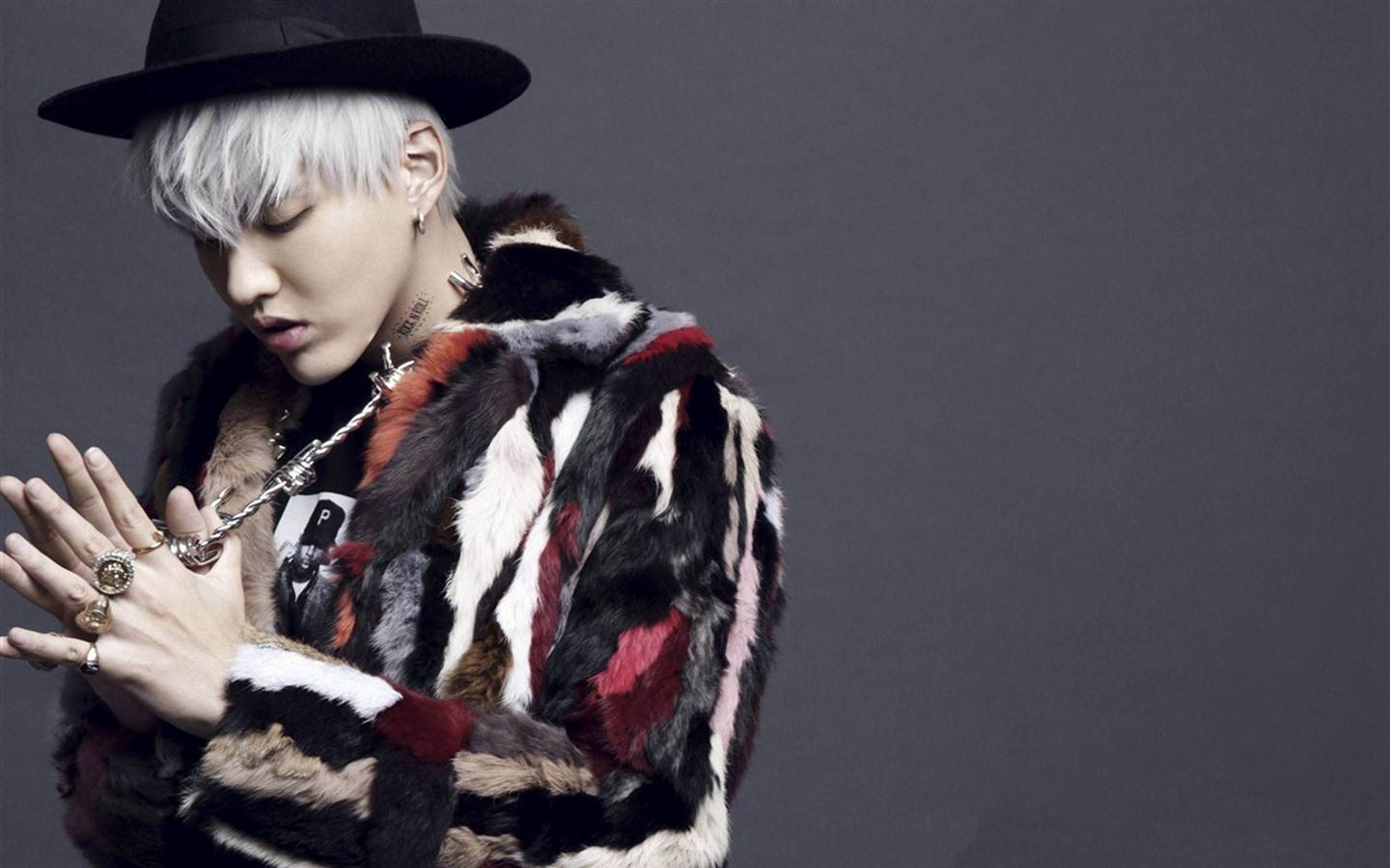 導(dǎo)演王家衛(wèi)接受采訪：吳亦凡是新片男主的不二之選